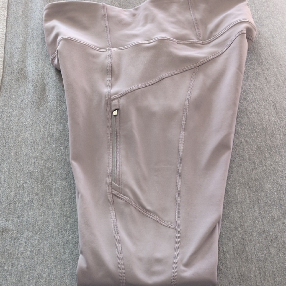 Athleta Light Purple 💜 Rainier Leggings